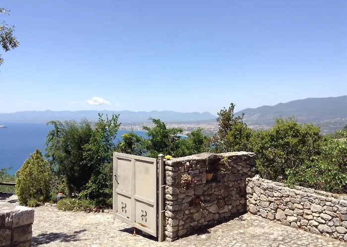 Unique View Apartment
